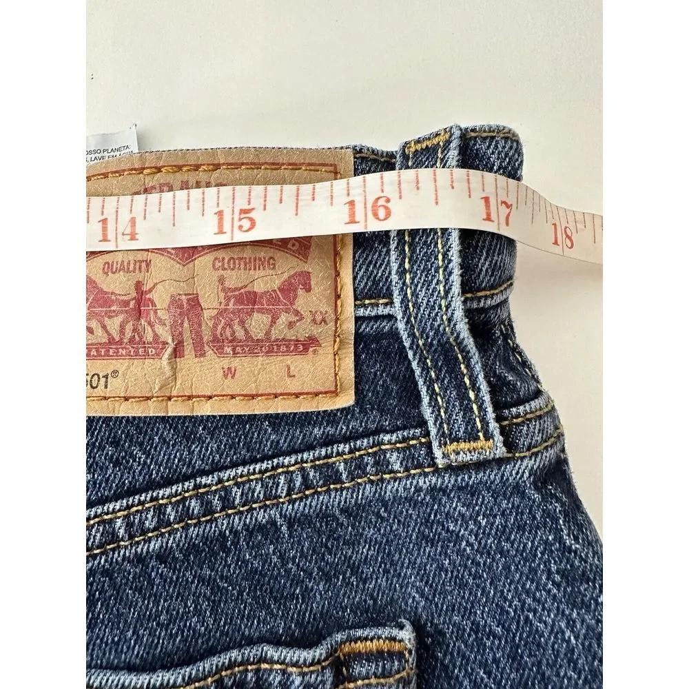 Levis Jean Shorts Women‎ 33 Blue Mid Rise Stretch Denim Classic Packets